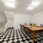 Muta House Pensjonat