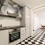 Muta House 3*