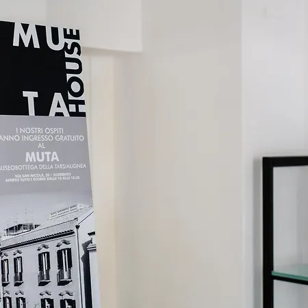 Muta House 3*