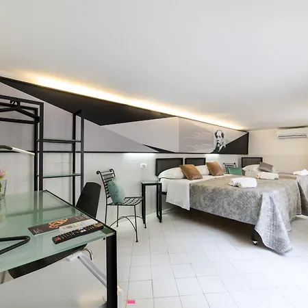 Muta House Pensjonat 3*