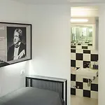 Muta House Gæstehus 3*