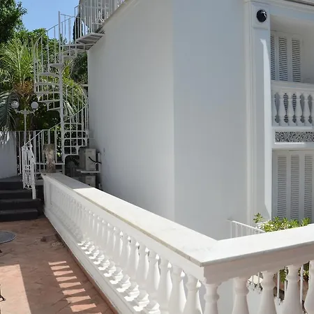 Gæstehus Muta House Sorrento