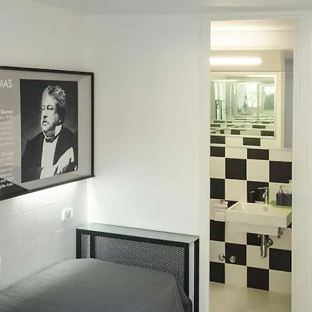 Muta House Guest house *